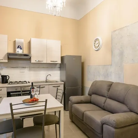 Pinzochere Artistic For Family Florence Exterior photo